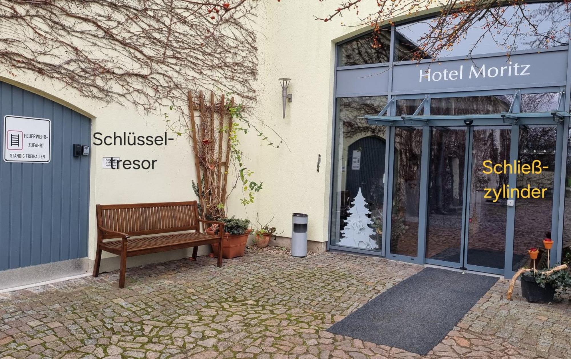 Hotel Moritz An Der Elbe Zeithain Exterior foto